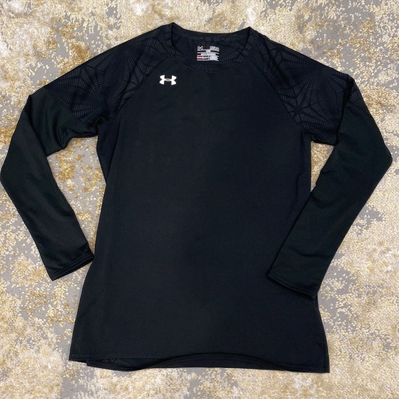 Under Armour Tops - Under Armour Heatgear Womens Long Sleeve Top